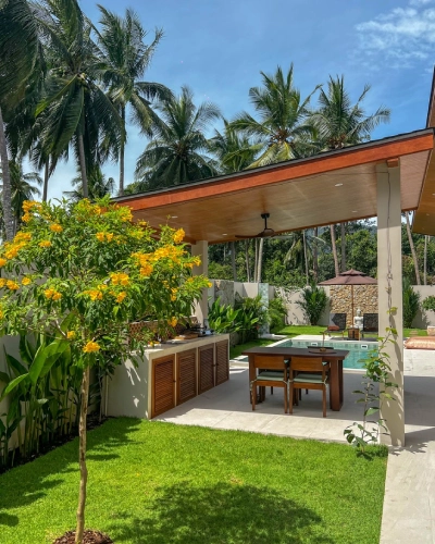 villasouimanga banner mobile